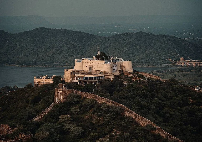 The temple is located in the Aravali Hills - dixitchouhan/Instagram